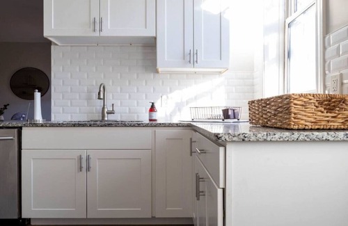 Shaw House | Charming 4BR|3.5BA Family Home