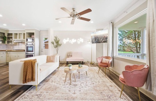 Charlotte Park House | Charming 5bd/4ba 15mi BNA 7mi Broadway 6mi Vandy