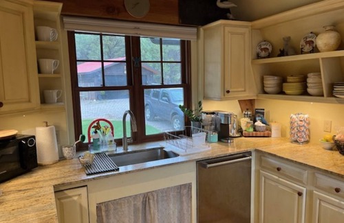 Carbondale House | Charming A Frame home: PANORAMIC MOUNTAIN VIEWS nestled on 4 acres outside Aspen