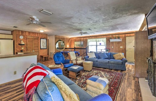 Bell House | Charming Abode with Dock on the Suwannee River