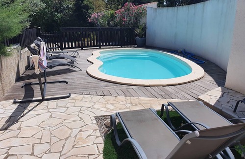 Saint-Feliu-d'Avall Apartment | Charming accommodation with swimming pool