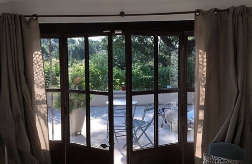 Valbonne Villa | Charming air-conditioned country house with swimming pool in a green setting in Valbonne