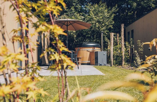 Loenen House | Charming and luxurious accommodation with a private hot tub on the beautiful Veluwe.