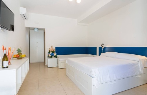 Strongoli Apartment | Charming and Modern Apartment in Strongoli Marina
