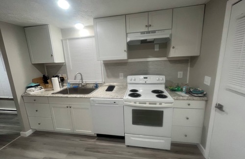 Buena Vista House | Charming and modern 3 bedroom home close to nature, walking and biking trails