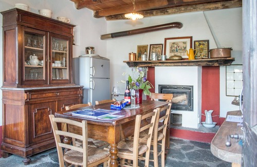 San Siro House | Charming And Stunning Balcony On Como Lake