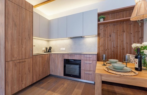 Passo Pramollo Apartment | Charming apartment right on the piste