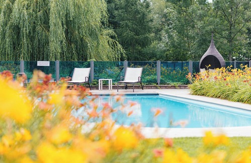 Collalbo Apartment | Charming Apartment "Steppe" in Villa Anina with Pool