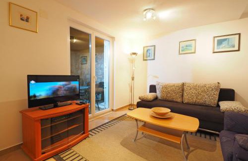 Cavtat Old Town Apartment | Charming apartment for 3 pax in Cavtat