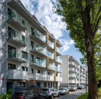 Podgorze Apartment | Charming Apartment in a green area- free parking