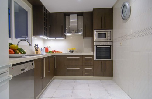Nikki Beach Apartment | Charming apartment in White Pearl Beach w/generous terrace