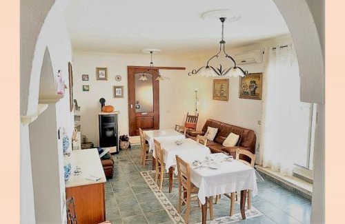 Galtelli Apartment | Charming Apartment in Galtellì