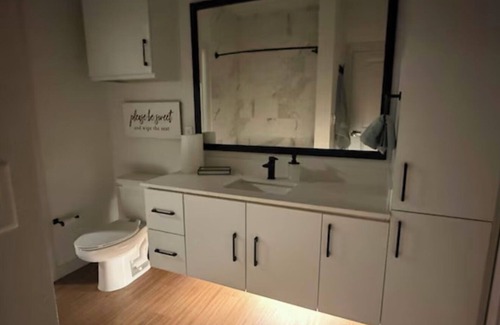 Pflugerville Apartment | Charming apartment with lake view.