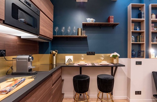 Saint-Merri Apartment | Charming artist's studio in Le Marais