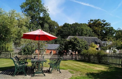 New Forest District House | Charming Barn Conversion, New Forest National Park