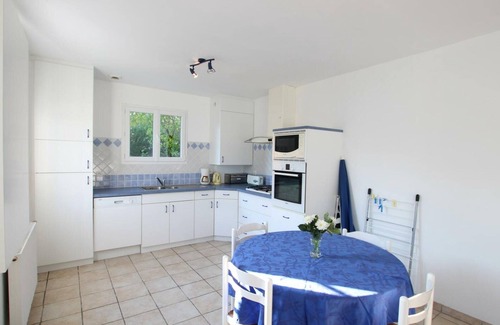 Saint-Pair-sur-Mer Cottage | Charming Beachside Home: 2BR, Private Courtyard, BBQ, Parking, Walk to Jullouville Beach!