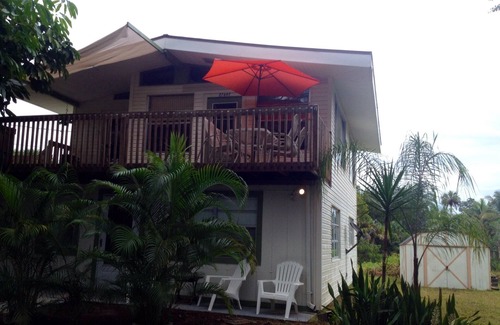 Bonita Shores Cottage | Charming Beach Cottage 1 Mile To Beach, Shopping, Restaurants, Paradise