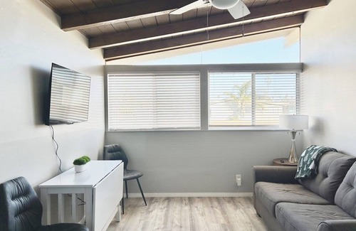 Pierpont Bay Apartment | Charming Beach Loft 38 steps to Pierpont Beach, Ventura -Pet Friendly!