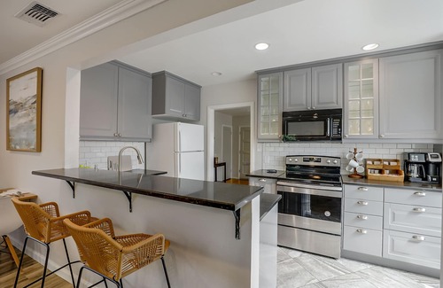Southeastern Sacramento House | Charming Bungalow in Quiet Tahoe Park Neighborhood