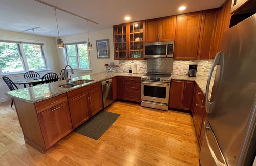 Camden House | Charming Camden Home in a quiet and convenient location