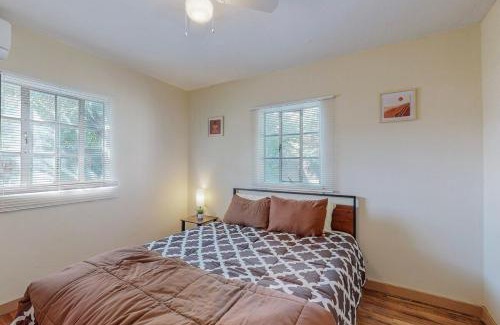 Albuquerque House | Charming Casita with 3br with Parking & Wifi!