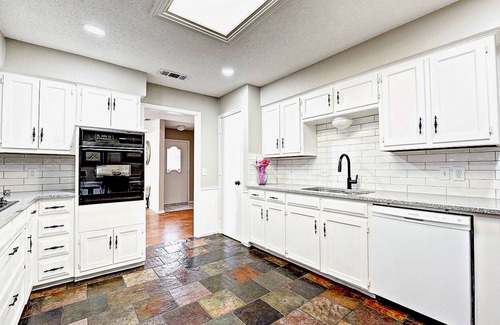Plano House | Charming Central Plano Duplex