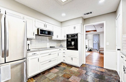 Plano House | Charming Central Plano Duplex