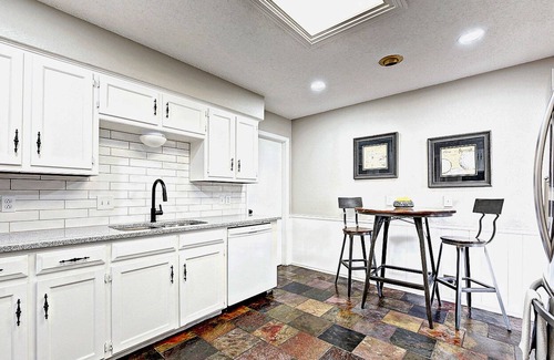 Plano House | Charming Central Plano Duplex