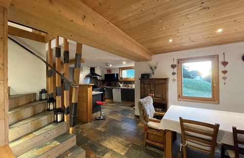 Crest-Voland Ski Chalet | Charming Chalet for 12 with Hammam, South-West Terrace, Fireplace, and Modern Amenities