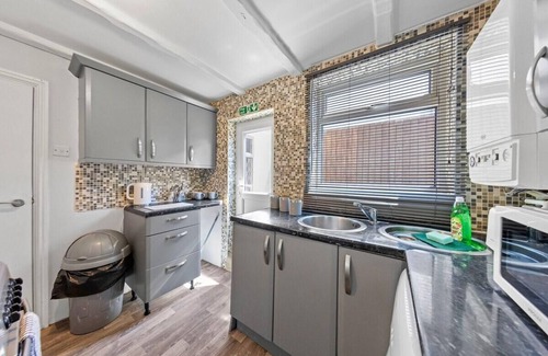 Chatham Apartment | Charming Chatham Apartment with 3 Bedrooms