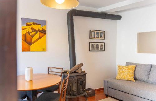 Sao Jose Apartment | Charming Classic-Rustic Retreat in Historic Lisbon