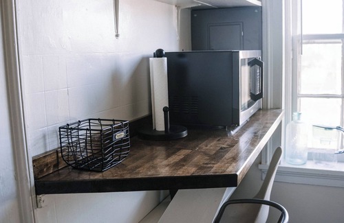 Leesburg's Old and Historic District Apartment | Charming condo in Walkable Downtown Leesburg