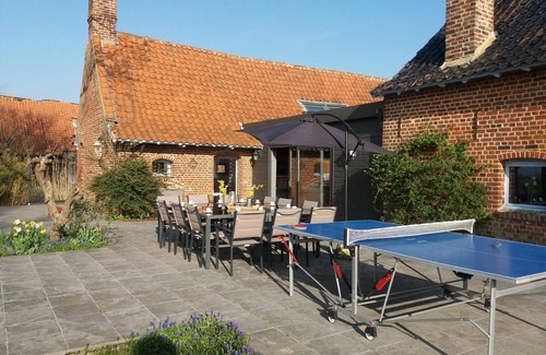 Oudezeele Cottage | Charming Cottage in Flandres with Garden and Spa (Surcharges Apply)