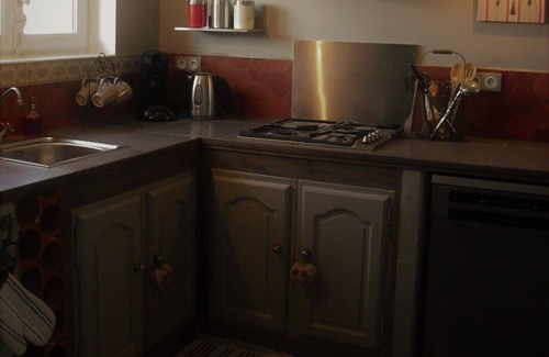 Methamis Cottage | charming cottage in Provencal farmhouse with pool and SPA