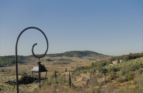 Methamis Cottage | charming cottage in Provencal farmhouse with pool and SPA