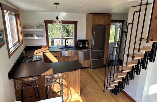 Blue Lake Cottage | Charming cottage in sunny Blue Lake