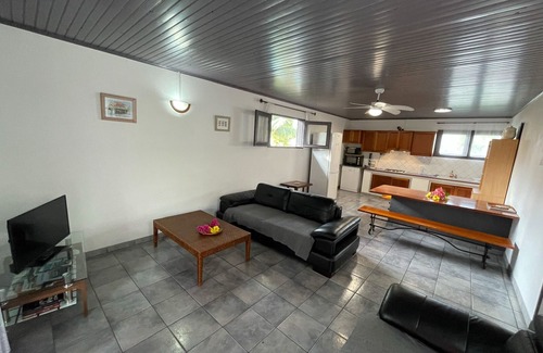 Le Centre Cottage | Charming cottage with pool and air conditioning in Saint-Louis