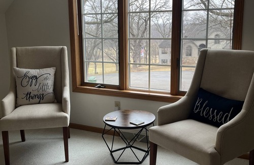 Clinton House | Charming country 4 bed/2 bath house in Clinton, near golf & casino. Wifi, A/C