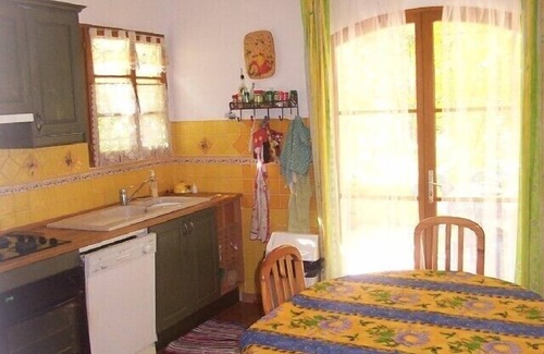 Roussillon Villa | Charming country house, 4 bedrooms, 9 people with private pool