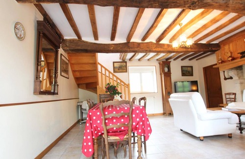 Brix Cottage | Charming country house with terrace and pets allowed