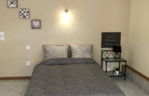 Dolmayrac Apartment | Charming country studio