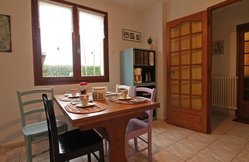 Le Merlerault Cottage | Charming Countryside Home: Spacious, Modern, Ideal for Families, Near Haras National du Pin