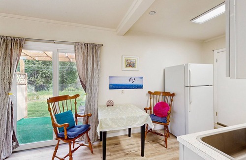 North Star Apartment | Charming & Cozy Studio Retreat in the Heart of Anchorage