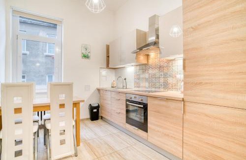 Cierny Balog Apartment | Charming Downtown Apartment