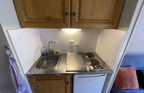 Laveissiere Apartment | Charming Duplex for 5, Wi-Fi & Parking at Le Lioran