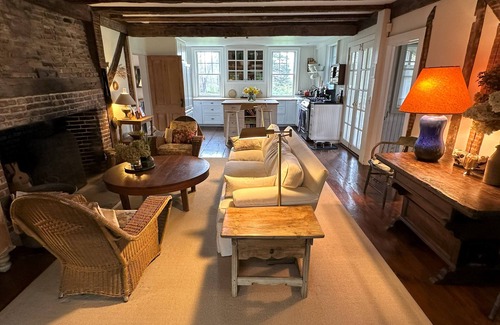 Water Mill House | Charming Early American House in Water Mill, NY