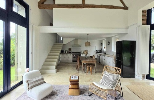 Armentieres-sur-Avre House | Charming farmhouse, calm & swimming pool