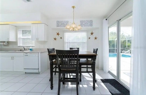 Rotonda Lakes House | CHARMING FLORIDA GETAWAY 3BDR HOME WITH A POOL