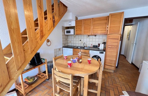 Monetier-les-Bains Apartment | Charming apartment near the slopes with Wifi in Le Monêtier-les-Bains