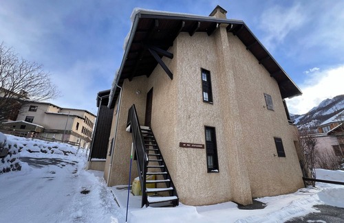 Monetier-les-Bains Apartment | Charming apartment near the slopes with Wifi in Le Monêtier-les-Bains